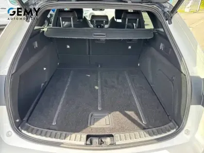 Photo 5 Toyota Corolla  Touring Sports Hybride 184h