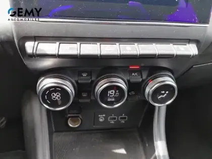 Photo 21 Renault Captur  TCe 130 EDC FAP