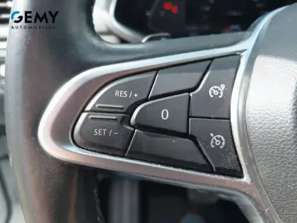 Photo 15 Renault Captur  TCe 130 EDC FAP
