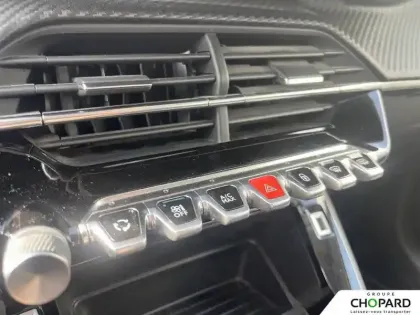 Photo 22 Peugeot 208  Electrique 50 kWh 136ch