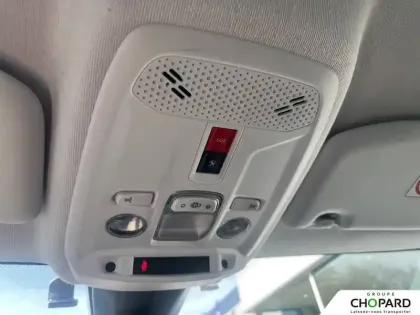 Photo 23 Peugeot 208  Electrique 50 kWh 136ch