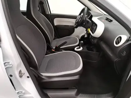 Photo 22 Renault Twingo  III Achat Intégral - 21