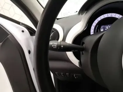 Photo 35 Renault Twingo  III Achat Intégral - 21