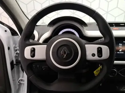 Photo 39 Renault Twingo  III Achat Intégral - 21