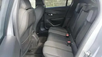 Photo 10 Peugeot 208  PureTech 100 S&S BVM6