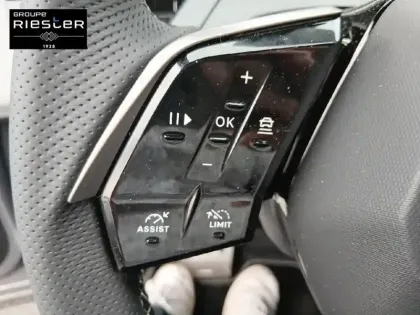 Photo 14 Peugeot 3008  Electrique 210 ch 73 kWh