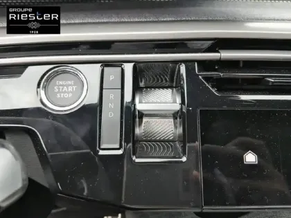 Photo 13 Peugeot 3008  Electrique 210 ch 73 kWh