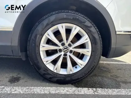 Photo 10 Volkswagen Tiguan  2.0 TDI 150ch DSG7