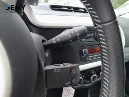 Photo 22 Renault Twingo  III 0.9 TCe 90 Energy