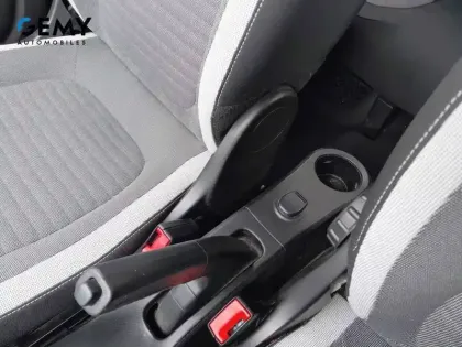 Photo 27 Renault Twingo  III 0.9 TCe 90 Energy