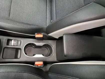 Photo 32 Renault Captur  E-Tech 145 - 21