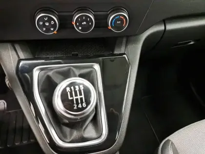 Photo 34 Renault Kangoo  Blue dCi 95