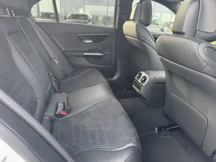 Photo 16 Mercedes Classe C  220 d 9G-Tronic