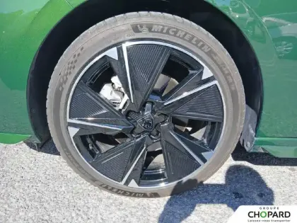 Photo 11 Peugeot 308  Electrique 54 kWh 156ch