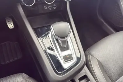 Photo 26 Renault Arkana  E-Tech hybride 145 - 22