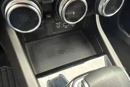 Photo 25 Renault Arkana  E-Tech hybride 145 - 22