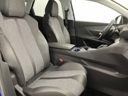 Photo 26 Peugeot 3008  Hybrid 225 e-EAT8