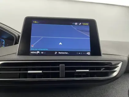 Photo 19 Peugeot 3008  Hybrid 225 e-EAT8