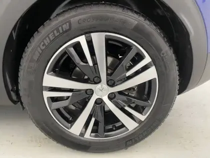 Photo 15 Peugeot 3008  Hybrid 225 e-EAT8