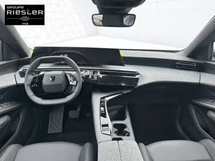 Photo 7 Peugeot 5008  Hybrid 145 ch e-DCS6