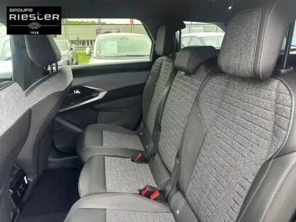 Photo 11 Peugeot 5008  Hybrid 145 ch e-DCS6