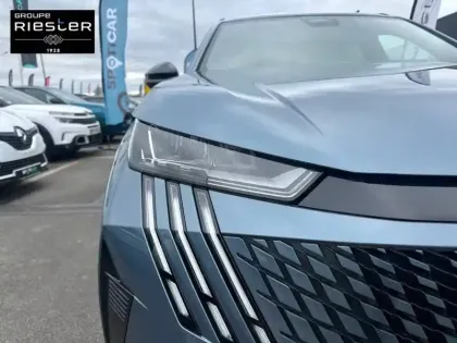 Photo 15 Peugeot 5008  Hybrid 145 ch e-DCS6