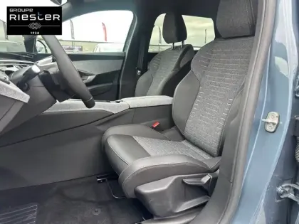 Photo 10 Peugeot 5008  Hybrid 145 ch e-DCS6