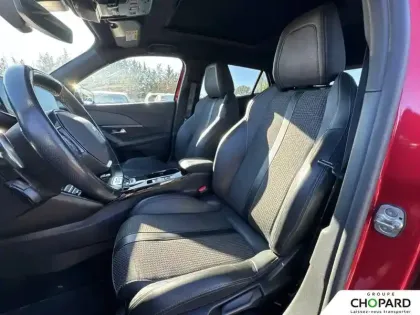 Photo 34 Peugeot 2008  PureTech 130 S&S EAT8