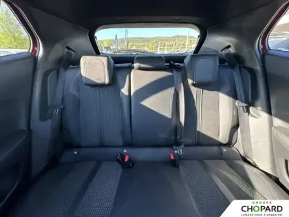 Photo 37 Peugeot 2008  PureTech 130 S&S EAT8