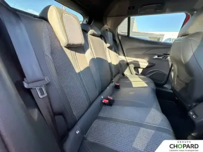 Photo 39 Peugeot 2008  PureTech 130 S&S EAT8