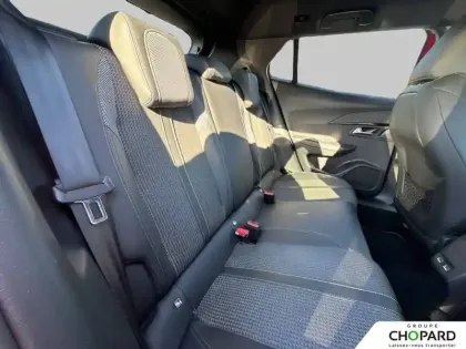 Photo 19 Peugeot 2008  PureTech 130 S&S EAT8