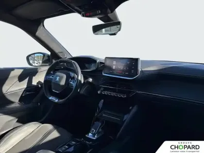 Photo 12 Peugeot 2008  PureTech 130 S&S EAT8