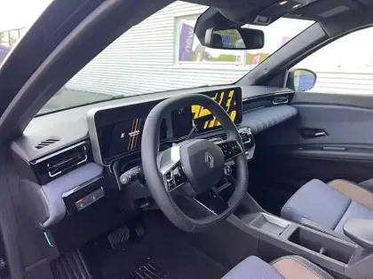 Photo 5 Renault 5 Renault  E-Tech Electrique 10 ch autonomie confort