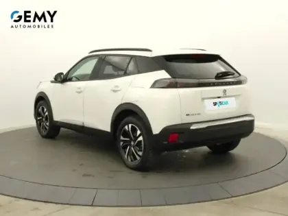 Photo 6 Peugeot 2008  Moteur électrique 136 ch