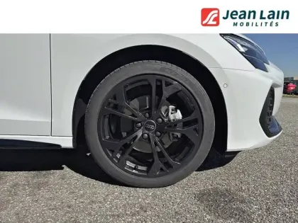 Photo 8 Audi A3  Sportback TFSI e Hybride rechargeable 204 S tronic 6