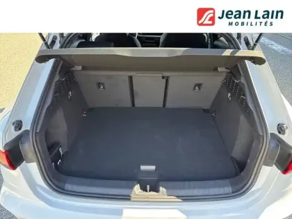 Photo 9 Audi A3  Sportback TFSI e Hybride rechargeable 204 S tronic 6