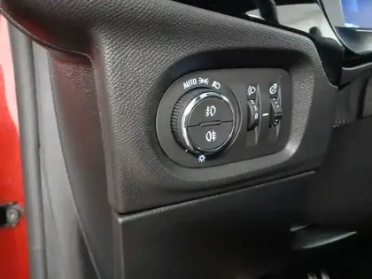 Photo 25 Opel Corsa  1.2 Turbo Hybrid 100 ch e-DCT6