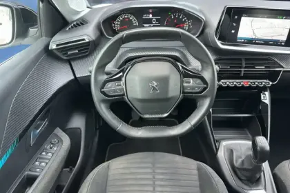 Photo 12 Peugeot 208  PureTech 75 S&S BVM5
