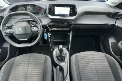 Photo 11 Peugeot 208  PureTech 75 S&S BVM5