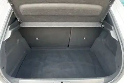 Photo 10 Peugeot 208  PureTech 75 S&S BVM5