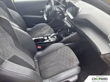 Photo 12 Peugeot 208  Electrique 50 kWh 136ch