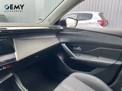 Photo 21 Peugeot 308  SW PureTech 130ch S&S EAT8