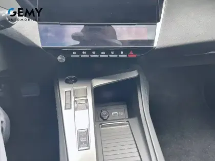 Photo 15 Peugeot 308  SW PureTech 130ch S&S EAT8