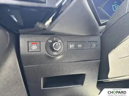 Photo 19 DS DS 7 DS7 Crossback Hybride E-Tense 225 EAT8