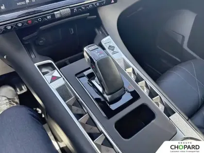 Photo 15 DS DS 7 DS7 Crossback Hybride E-Tense 225 EAT8