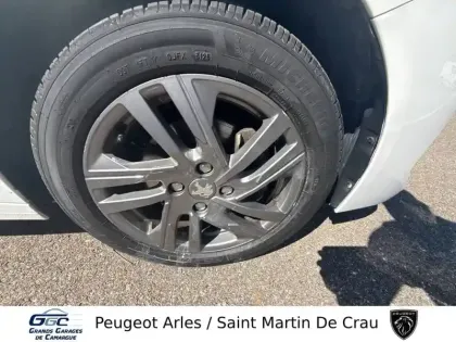 Photo 13 Peugeot 208  PureTech 100 S&S BVM6