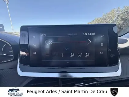 Photo 16 Peugeot 208  PureTech 100 S&S BVM6