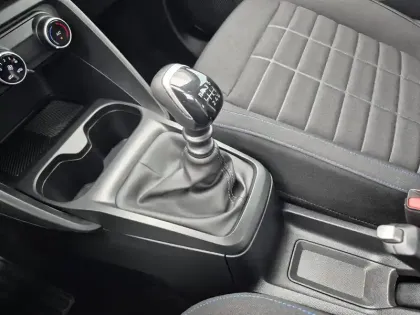 Photo 12 Citroën C3  Turbo 100 ch Manuelle