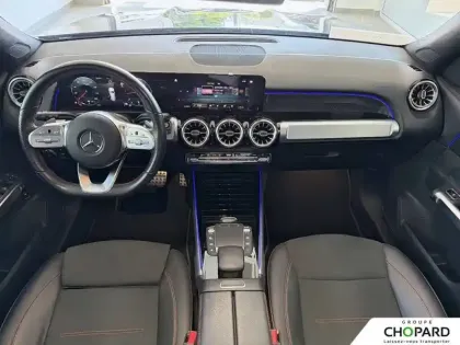 Photo 11 Mercedes GLB  200 d 8G-DCT