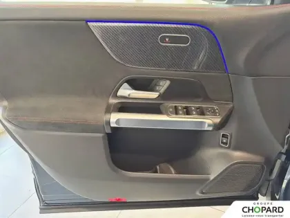 Photo 24 Mercedes GLB  200 d 8G-DCT